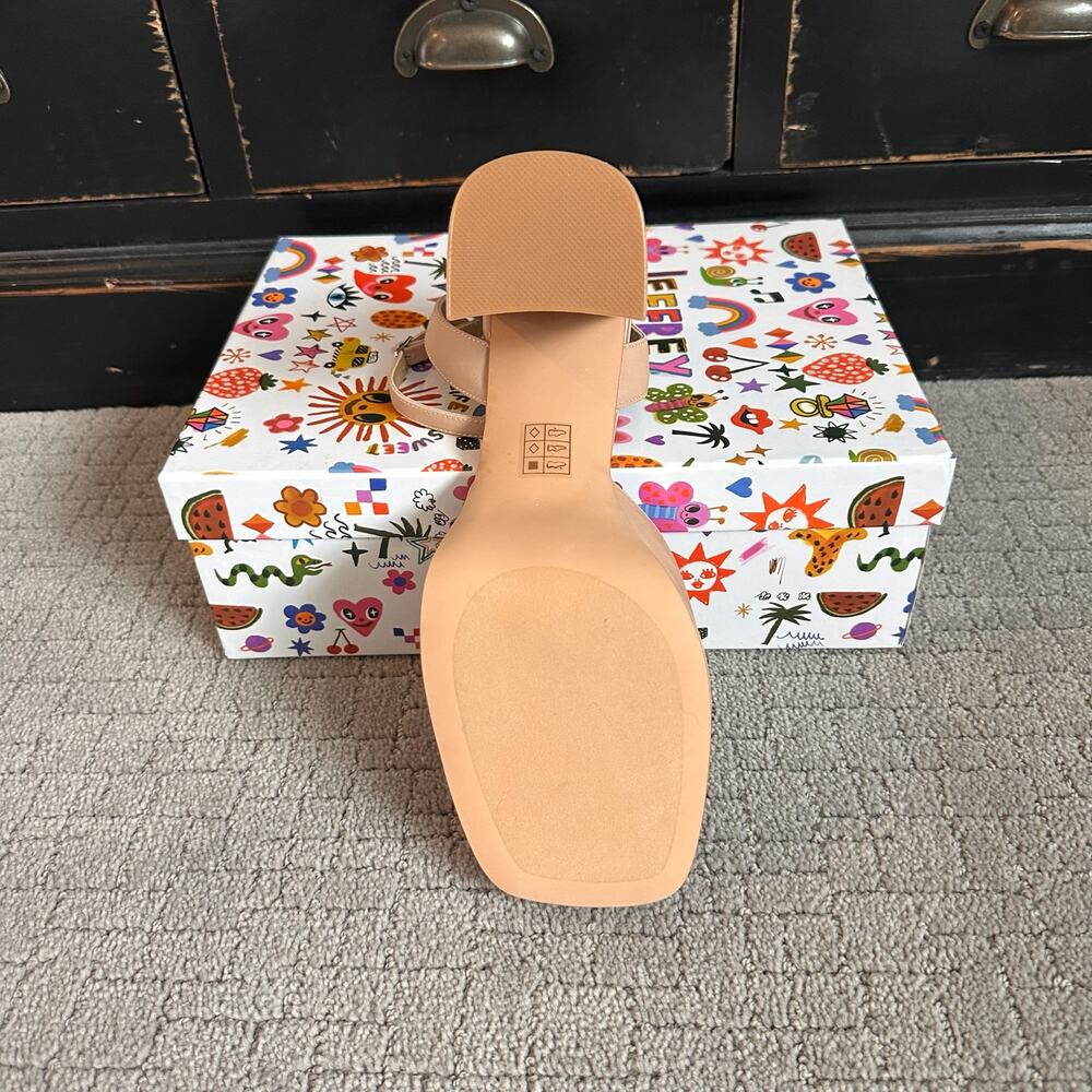 Jeffrey Campbell 10 Chucky Platform Heels - Picture 5 of 6